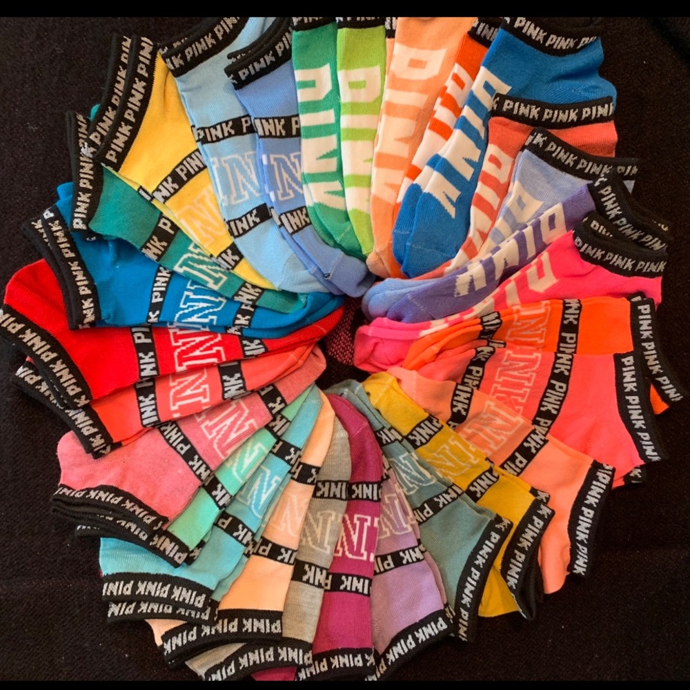 BRAND NEW 15 PAIRS VS SOCKS